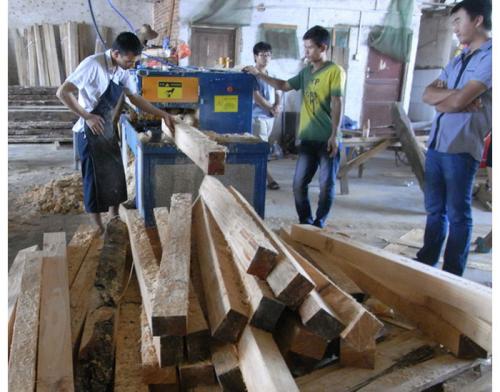 廣東-150方木多片鋸-加工現(xiàn)場(chǎng)